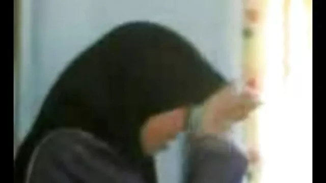 Fille film porno francais complet gratuit regardant du porno