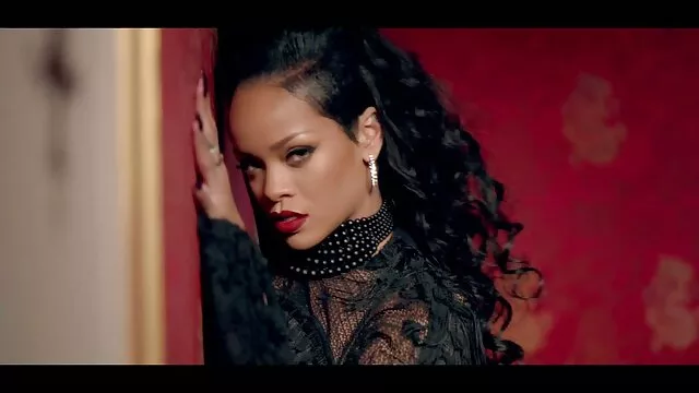 Salope chaude baisée dans la chaise de les meilleurs films porno francais jardin